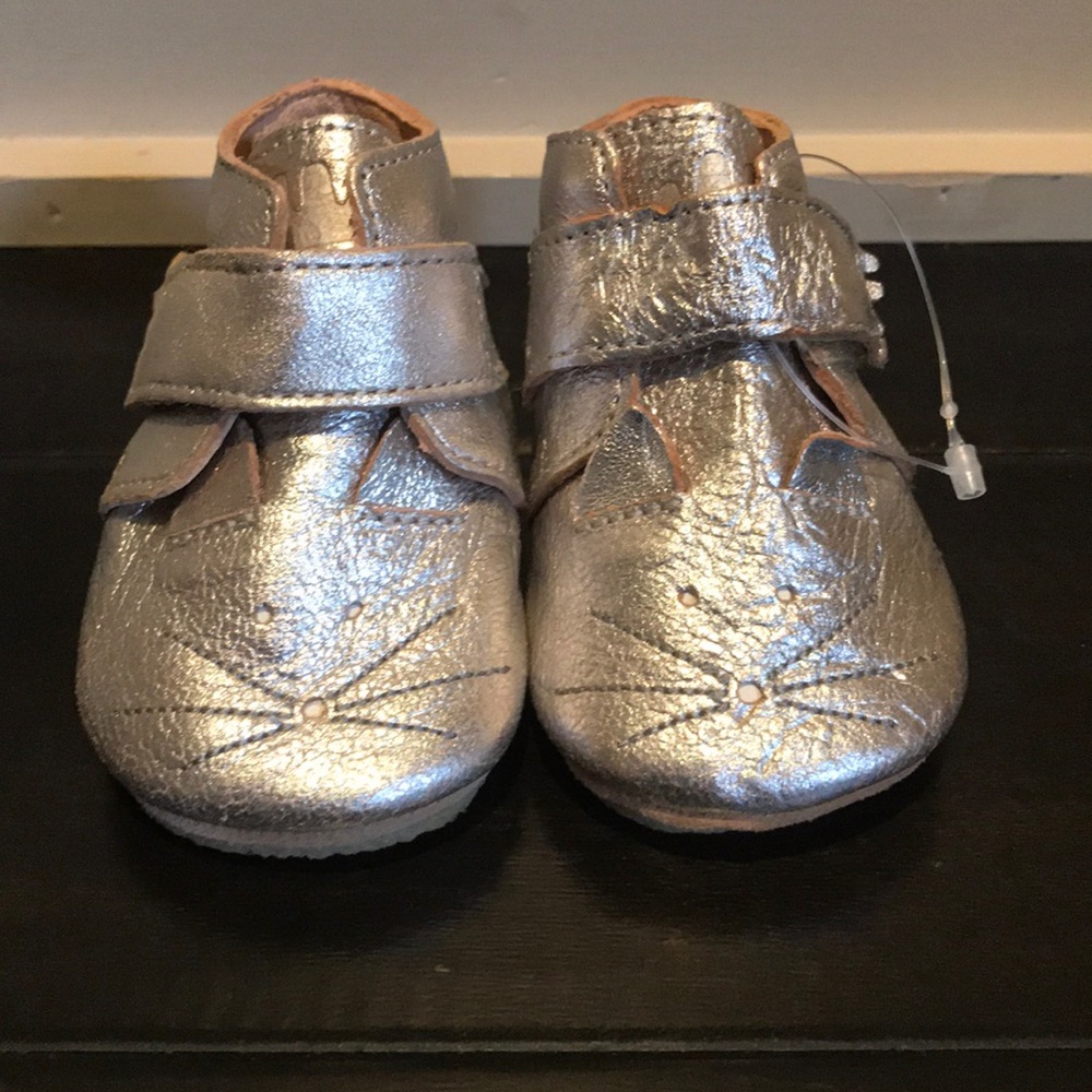 Easy Peasy Cat Booties NWOT